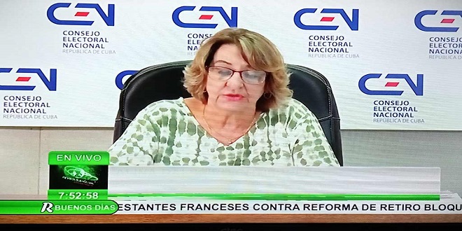 Eligen en Cuba 470 diputados con 75,92 por ciento de participación