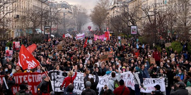 Masivas protestas en varias ciudades francesas