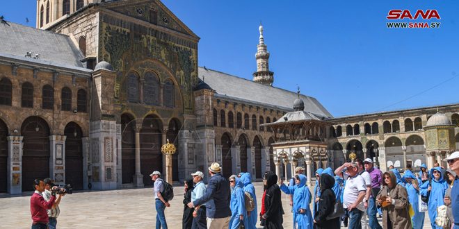 Turistas de Rusia, Bielorrusia y Bélgica visitan Siria