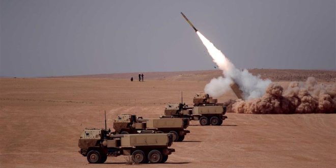 EEUU blinda sus bases ilegales en Siria con sistemas Himars