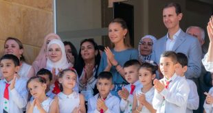 Presidente Al-Assad visita escuela de hijos de caídos durante la guerra