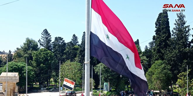 Los estudiantes sirios conmemoran el aniversario 78 de la Independencia de su país  (+ fotos)