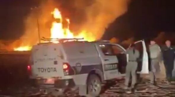 Resistencia libanesa ataca con decenas de cohetes pesados la base aérea israelí de Ramat David