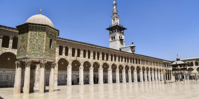 La Mezquita de los Omeyas en Damasco, la cuarta mezquita más grande y famosa del mundo musulmán